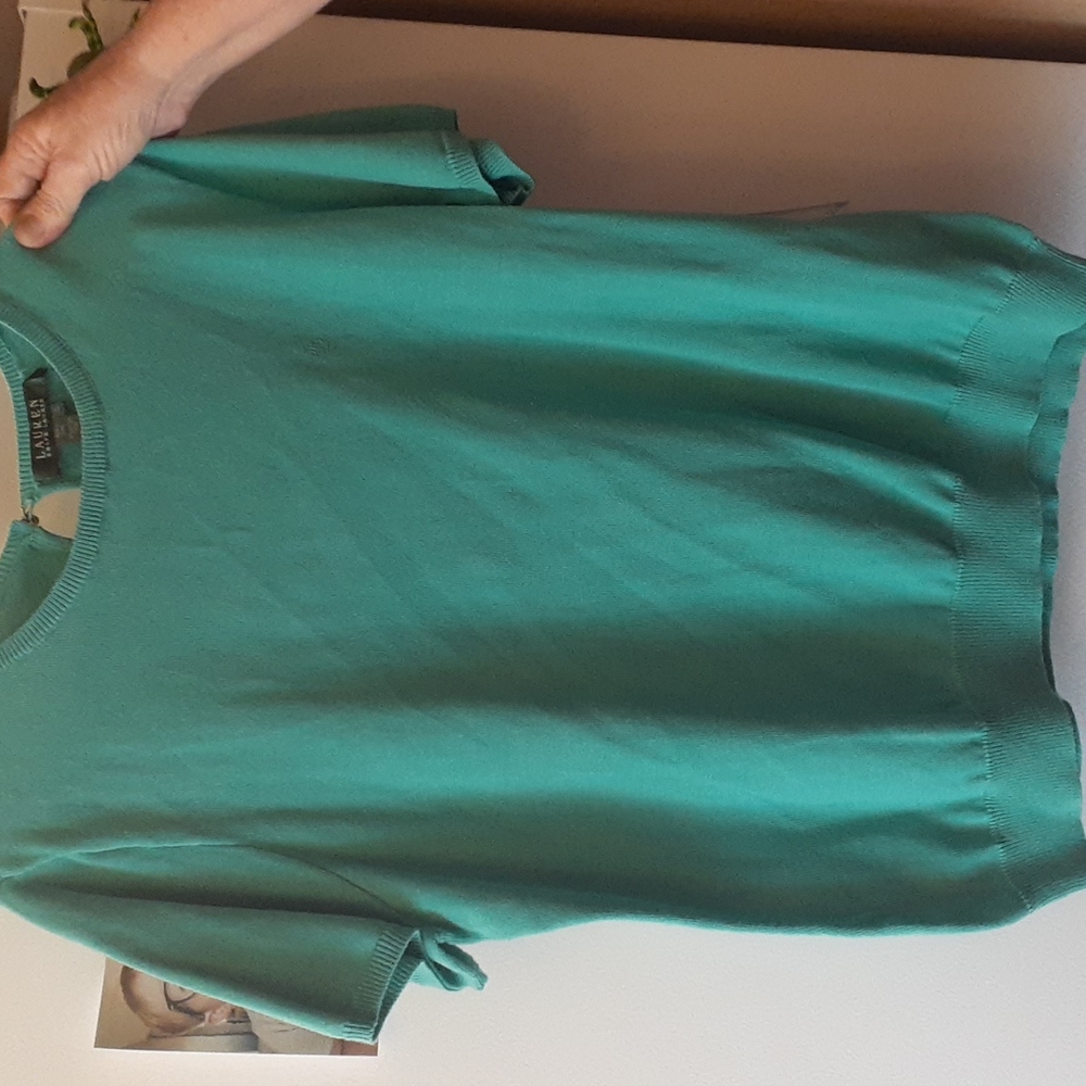 Green Ralph Lauren sweatshirt tshirt